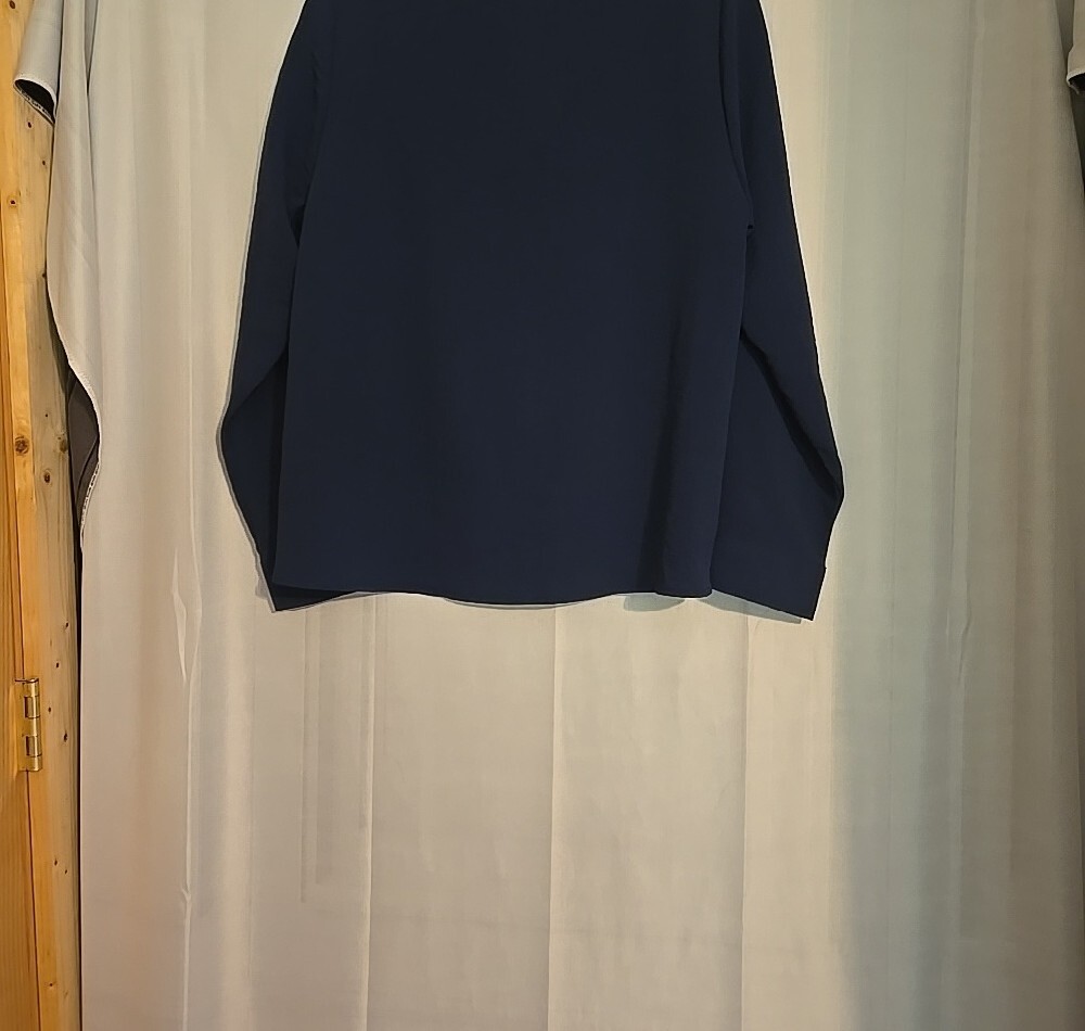 Petite Assembly Navy Twist-Front Long Sleeve Blouse Size XLP - Picture 6 of 8